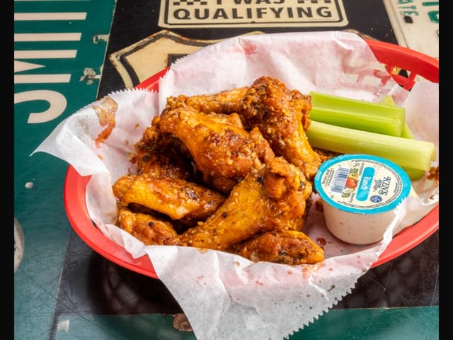 25 Wings